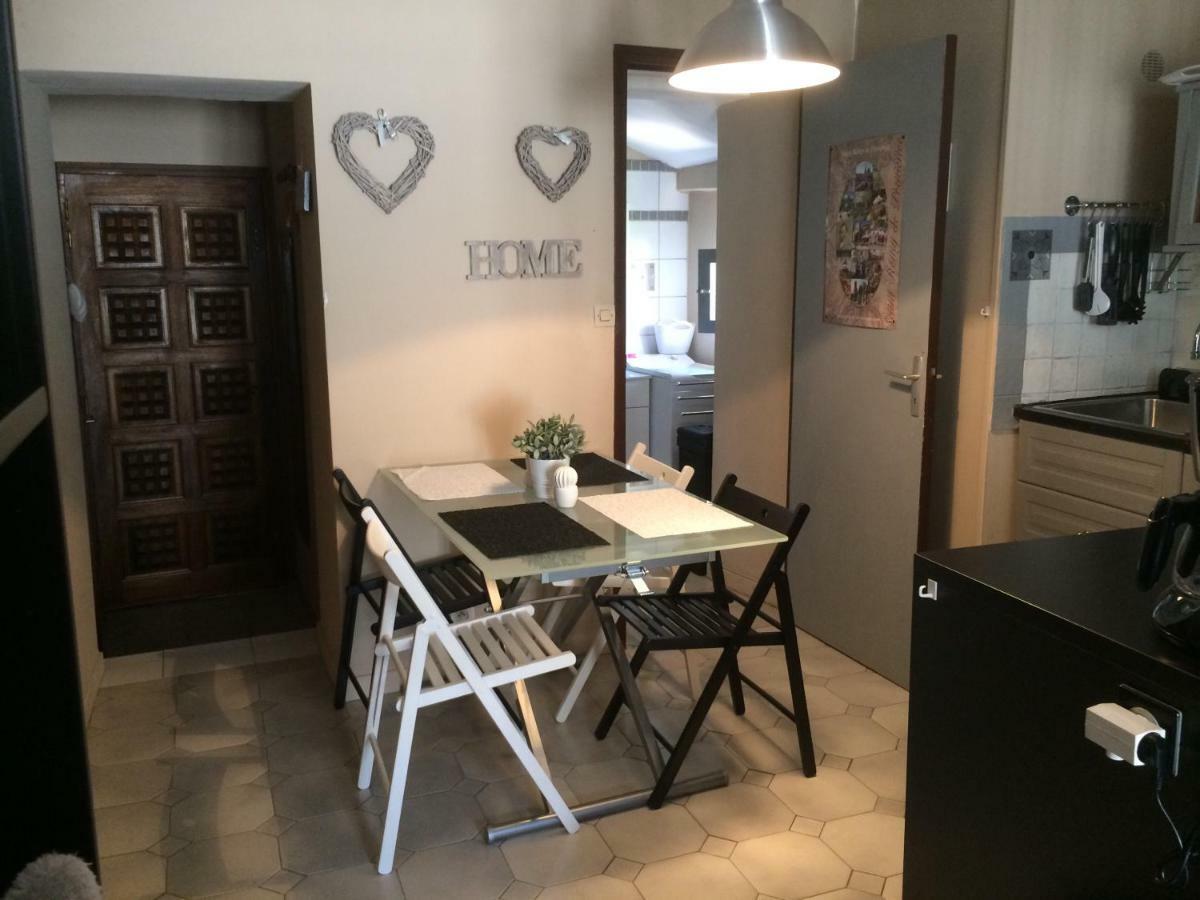 Apartament Nostradamus Saint-Rémy-de-Provence Zewnętrze zdjęcie